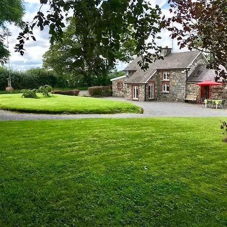 Holiday home Dan Rua's Cavan